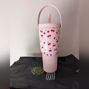 Limited edition Cherry Print Brumate 35 oz resa Tumbler brand new!!
